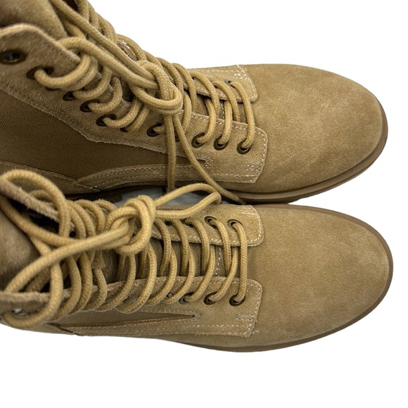 Steve Madden Kenny Lug Sole Boots Size 8.5 - Picture 10 of 16